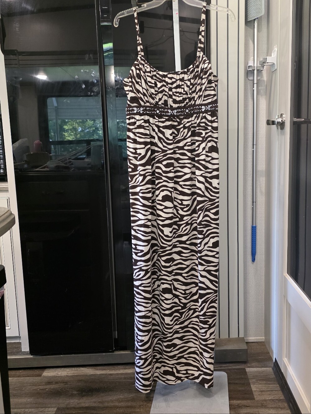 INC International Concepts Women's Brown and Cream Zebra Print Maxi Dress Size L